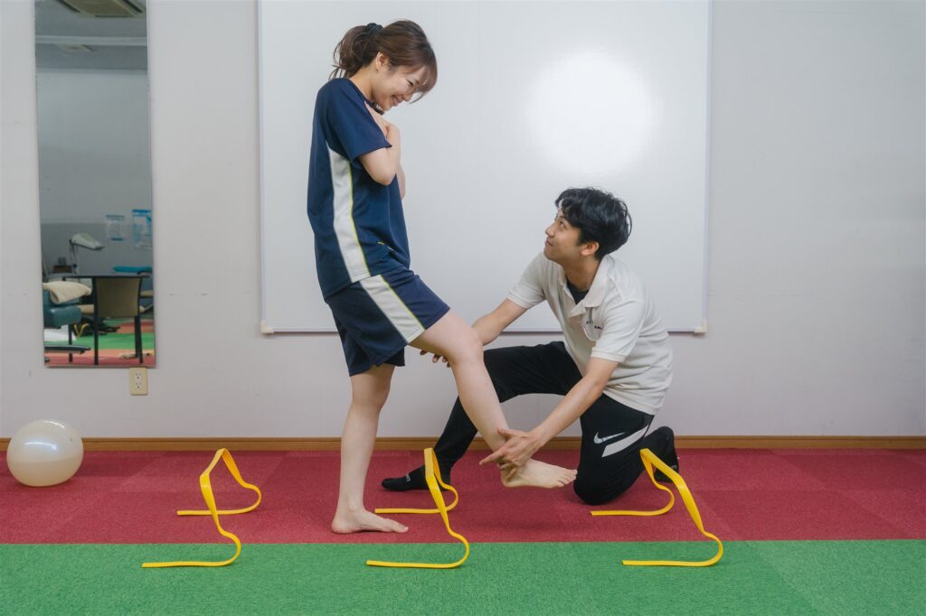 理学療法士による膝と足の使い方のチェック